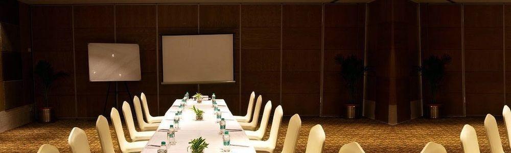 Citrus Hotel Bhiwadi Esterno foto